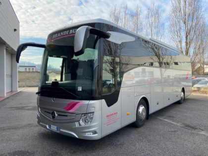 Mercedes Tourismo 53 + 1 + 1