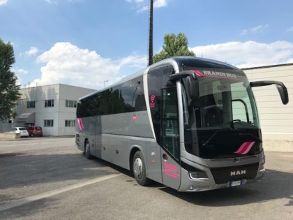 Man Lion’s Coach  53+1+1